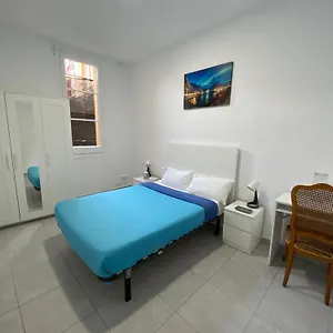 Apartamento Habitacion Para Tu Estadia Corta En Bcn, Barcelona